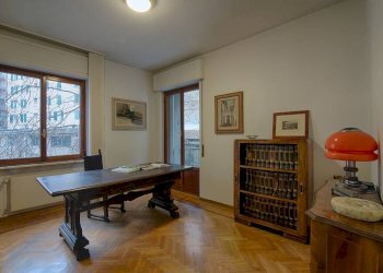 camera - Appartamento Via Santa Chiara
 
4, Genova - foto 2