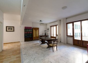 sala - Appartamento Via Santa Chiara
 
4, Genova - foto 7