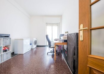 Foto 17 - Three-room apartment Via Pasquale Pastorino
 
17, Genova - photo 17