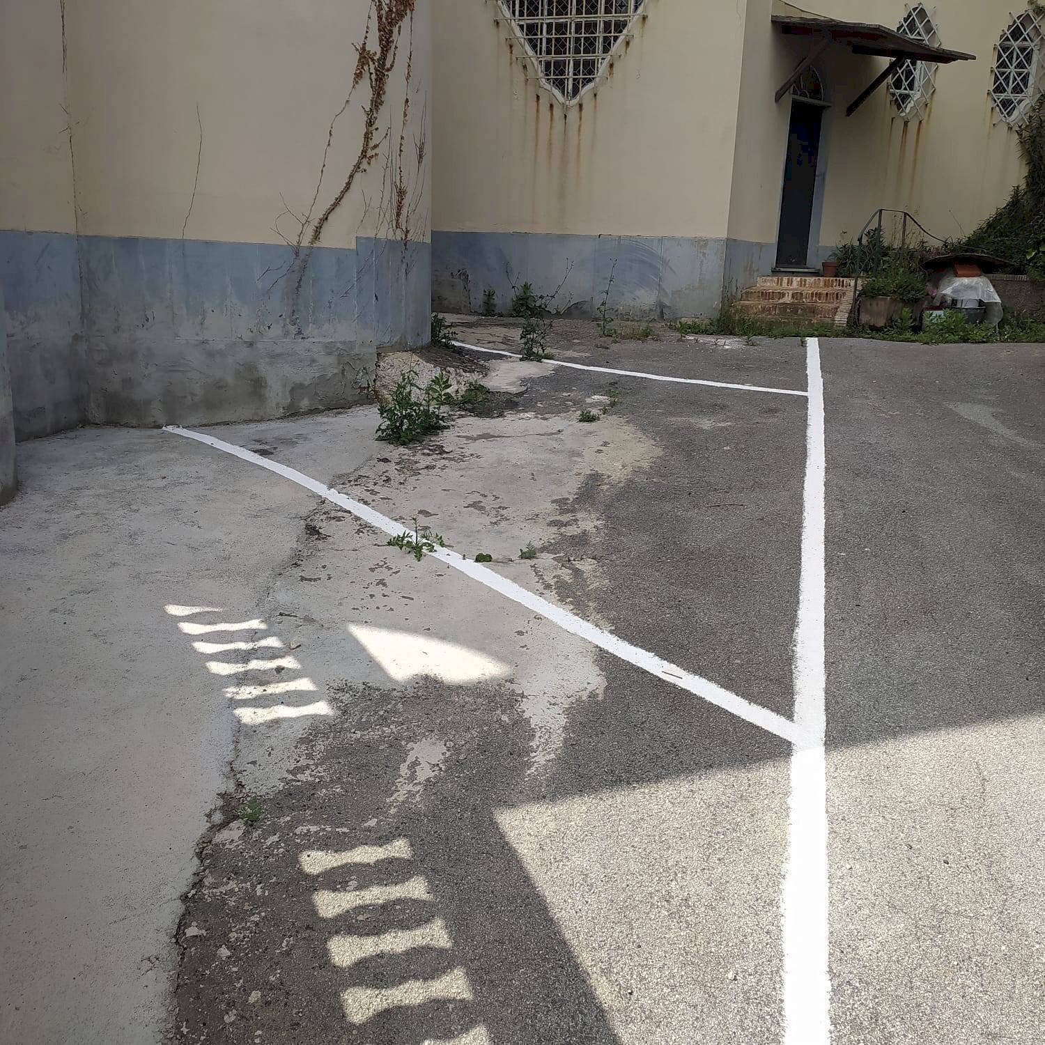 Posto auto - Box Via Byron
 
15 rosso, Genova - foto 2