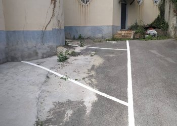 Posto auto - Box Via Byron
 
15 rosso, Genova - foto 3