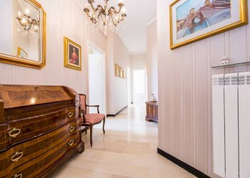 Foto 11 - Three-room apartment Piazza Colombo
 
2 A, Genova - photo 11