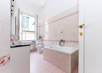 Foto 20 - Three-room apartment Piazza Colombo
 
2 A, Genova - photo 20