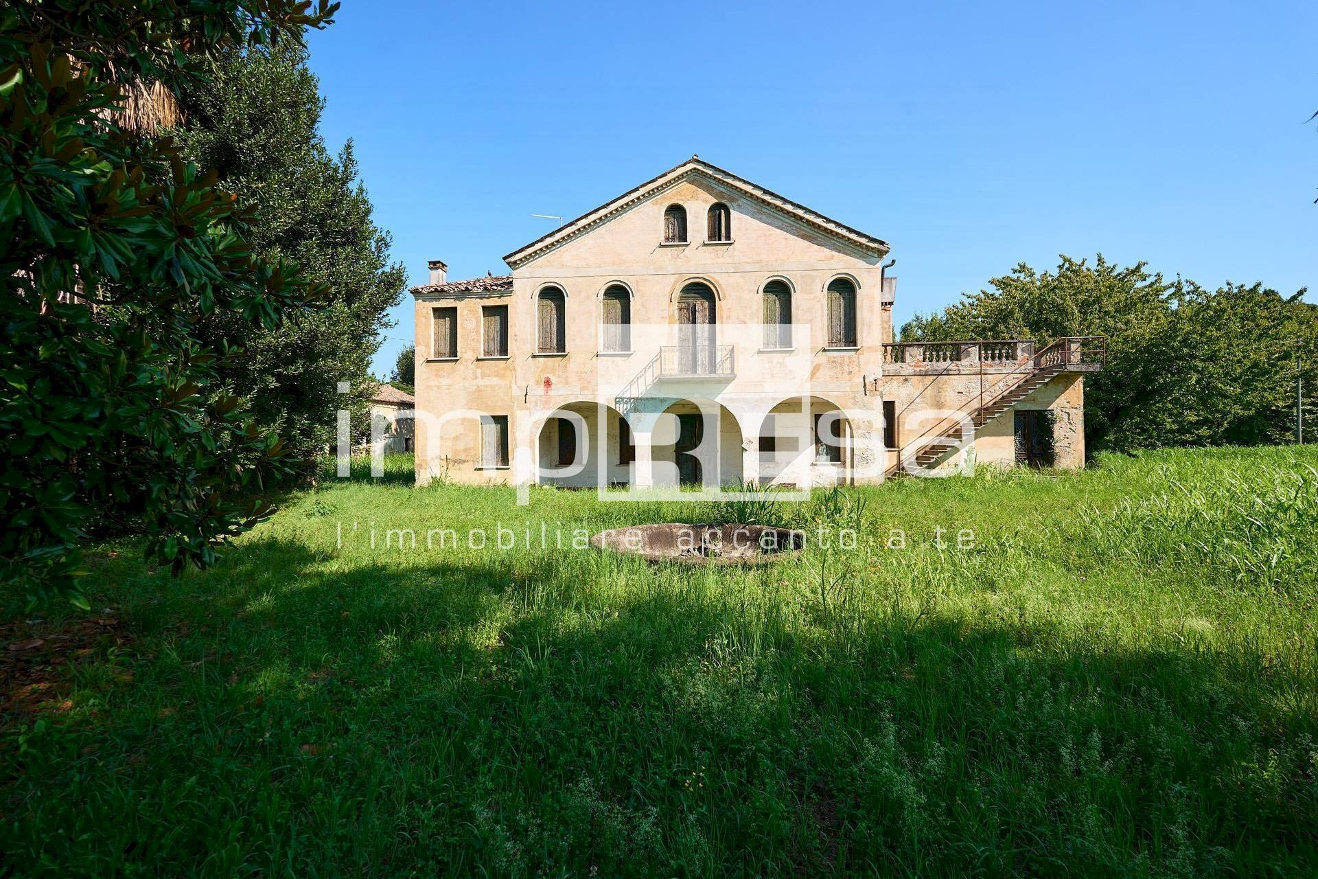 Foto 1 - Villa via Guglielmo Marconi, Mogliano Veneto - photo 1
