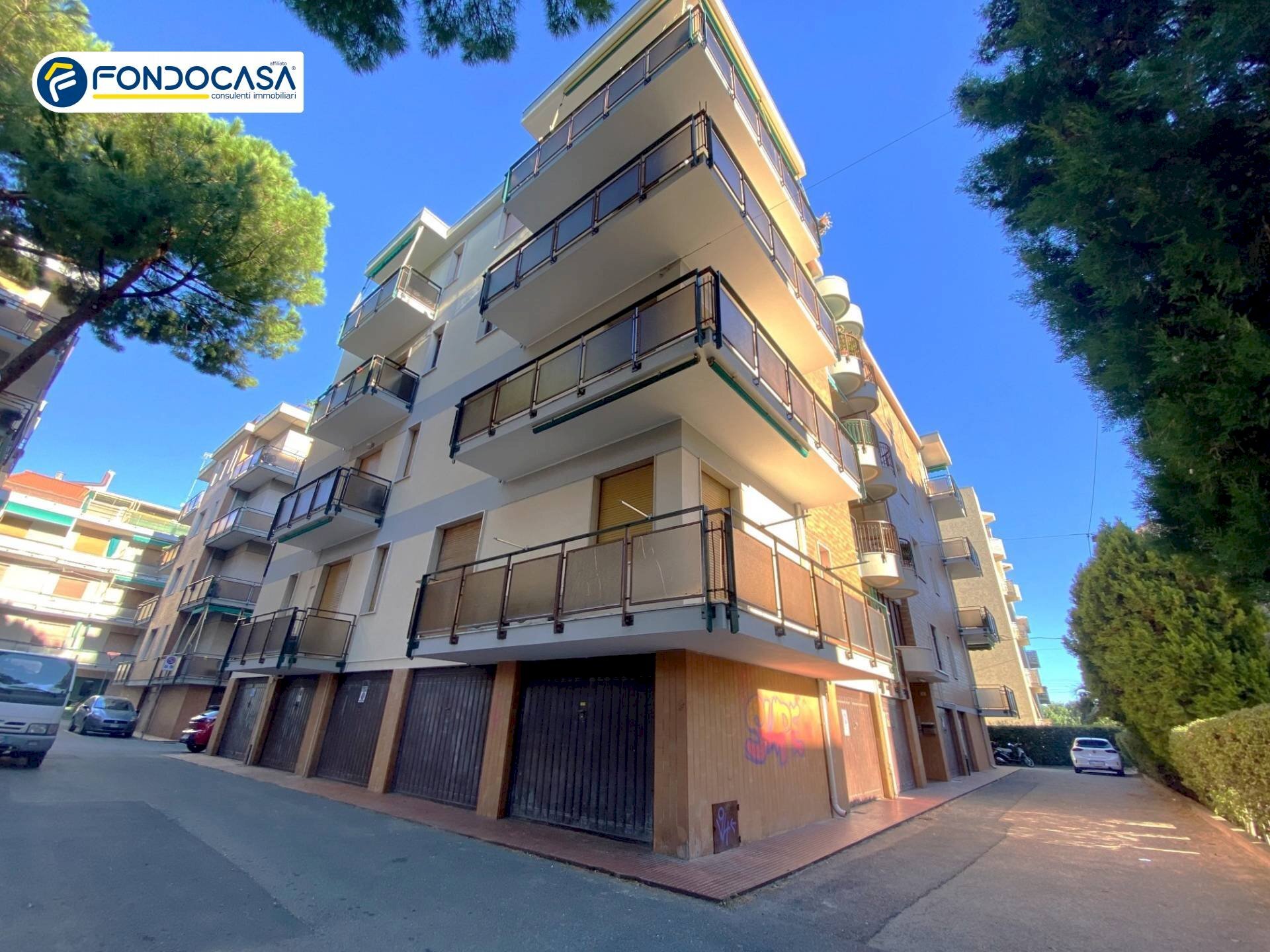 Foto 1 - Box Via Amalfi, Loano - foto 1