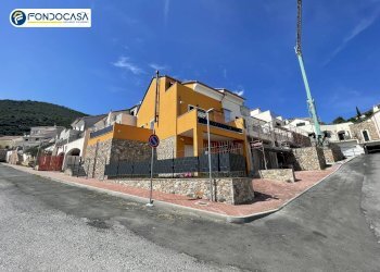 Foto 1 - Villa a Schiera Via Paolo Polla
 
SNC, Boissano - foto 1