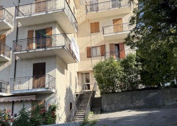 Foto 1 - Monolocale Località Arbarè
 
4, Giusvalla - foto 1