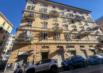 NEGOZIO - Locale Commerciale Via Tomaso Pendola
 
30 ROSSO, Genova - foto 1