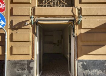 Foto 17 - Locale Commerciale Via Tomaso Pendola
 
30 ROSSO, Genova - foto 17