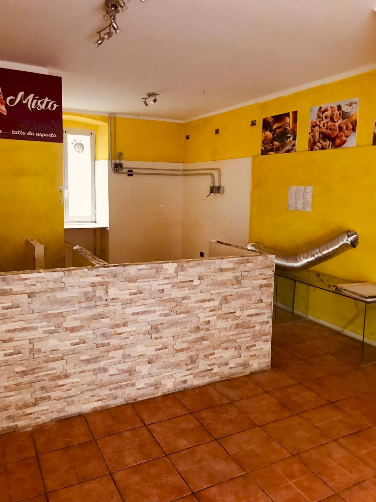 Foto 1 - Commercial Premises Via Canevari
 
240, Genova - photo 1