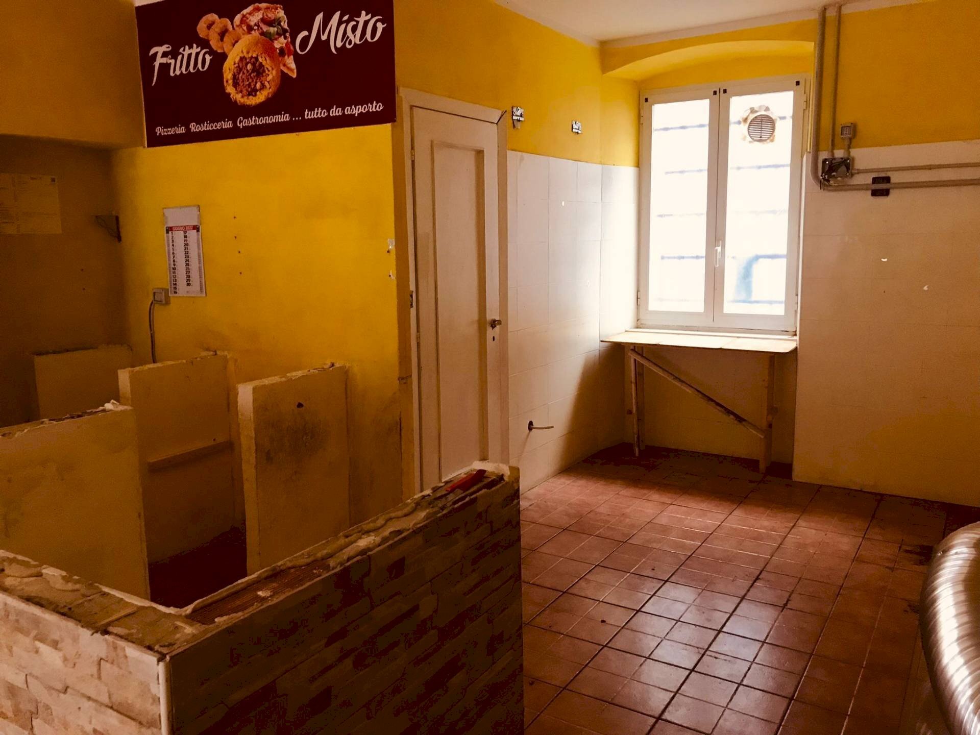 Foto 3 - Commercial Premises Via Canevari
 
240, Genova - photo 3