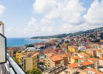 Foto 1 - Quadrilocale Via Giovane Italia, Varazze - foto 1