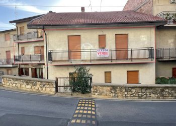 Foto 1 - Appartamento via Roma
 
200, Spezzano della Sila - foto 1