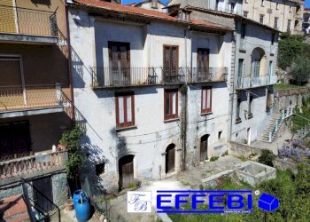 Foto 1 - Stable - Palace via Giuseppe Mazzini, Mendicino - photo 1