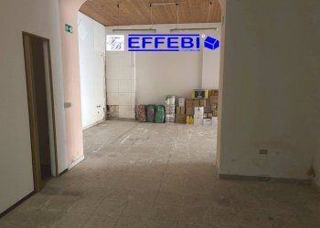 Foto 4 - Locale Commerciale via Roma Spezzano Piccolo
 
58, Casali del Manco - foto 4