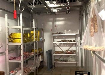 Foto 15 - Commercial Premises Via Cimbardi
 
14, Cassano d'Adda - photo 15