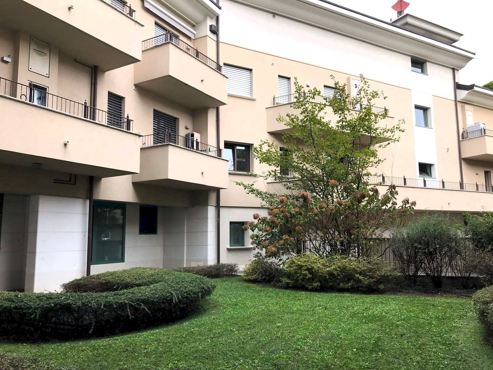 Foto 2 - Office Via Caimi
 
17, Giussano - photo 2