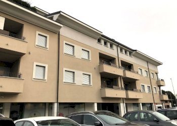 Foto 21 - Ufficio Via Caimi
 
17, Giussano - foto 21