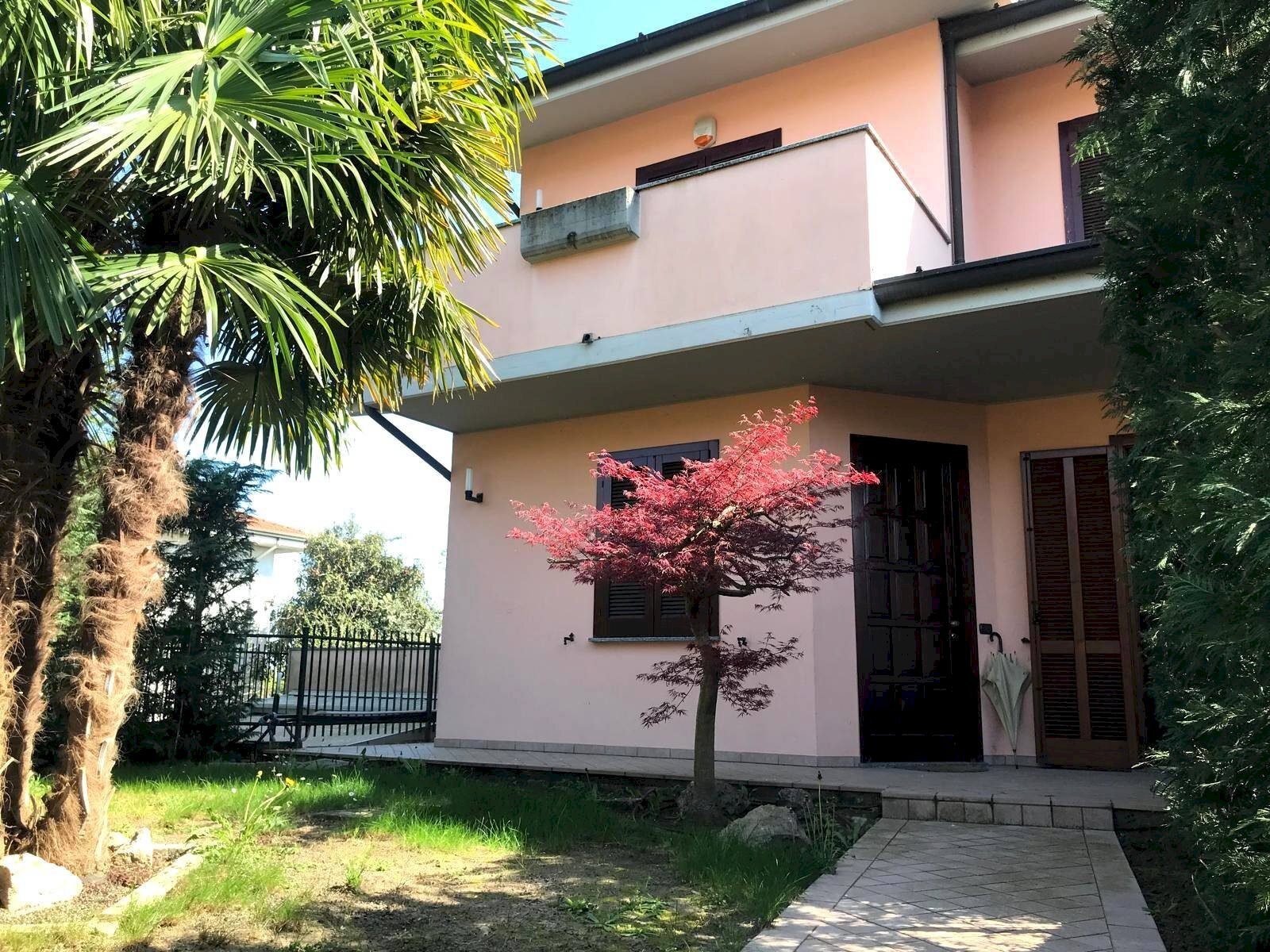 Foto 3 - Semi-detached house Via tre Case
 
7, Usmate Velate - photo 3