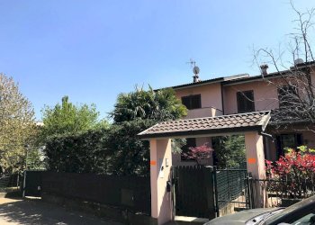 Foto 2 - Casa semi indipendente Via tre Case
 
7, Usmate Velate - foto 2