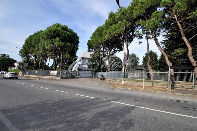 Foto 3 - Capannone Viale Cinque Giornate, Caronno Pertusella - foto 3