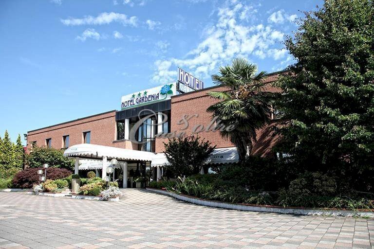 Foto 1 - Hotel Via Maestri Comacini, Cermenate - photo 1