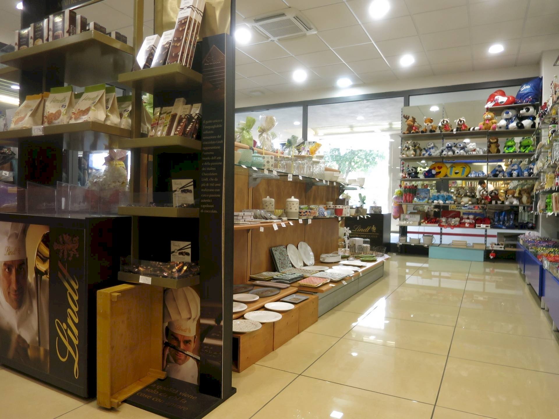 Foto 3 - Commercial Premises Via Provinciale
 
snc, L'Aquila - photo 3