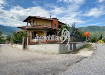 Foto 20 - Villa via santa maria a colle
 
20, L'Aquila - photo 20