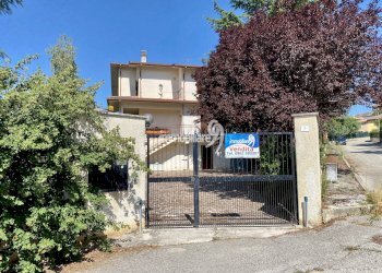 Foto 20 - Independent house Via Stretta
 
8, L'Aquila - photo 20