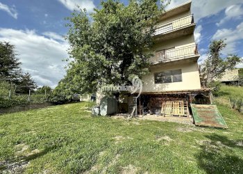 Foto 1 - Independent house via della scarratella
 
3, L'Aquila - photo 1