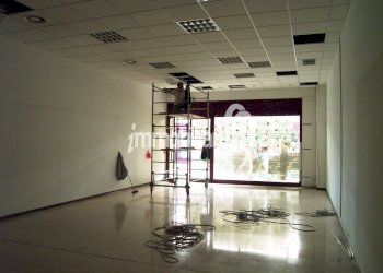 Foto 4 - Commercial Premises centro commerciale Amiternum, L'Aquila - photo 4