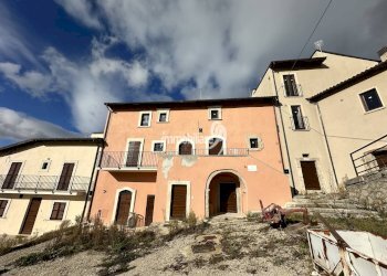 Foto 2 - Independent house via aie di un vento
 
snc, L'Aquila - photo 2