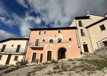 Foto 2 - Independent house via aie di un vento
 
snc, L'Aquila - photo 2