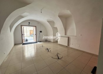 Foto 3 - Commercial Premises Via Vittorio Veneto
snc, L'Aquila - photo 3