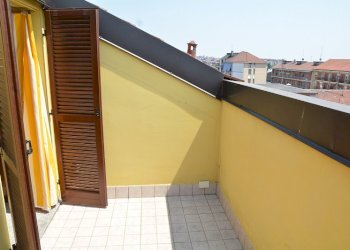 Foto 14 - Bilocale Via Cairoli
 
22, Moncalieri - foto 14