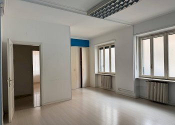 Foto 6 - Office Via Finalmarina
 
23, Torino - photo 6