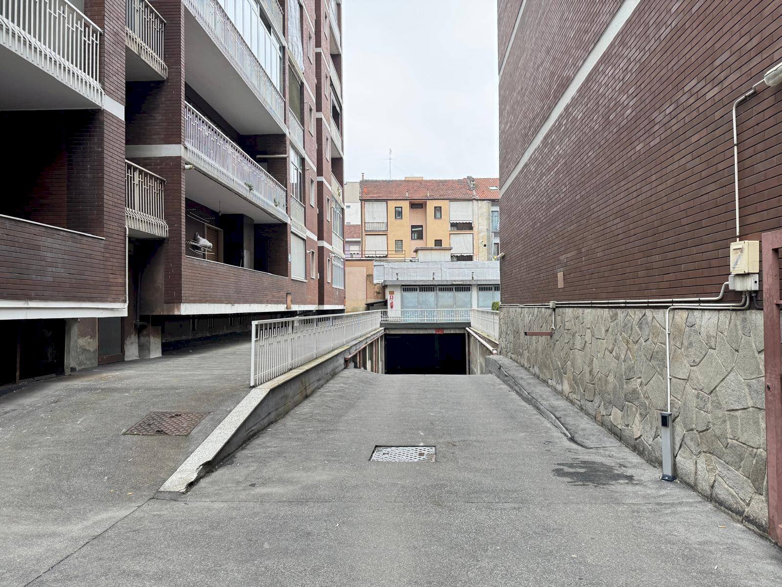 Foto 1 - Box Via Domenico Tibone
 
10, Torino - photo 1