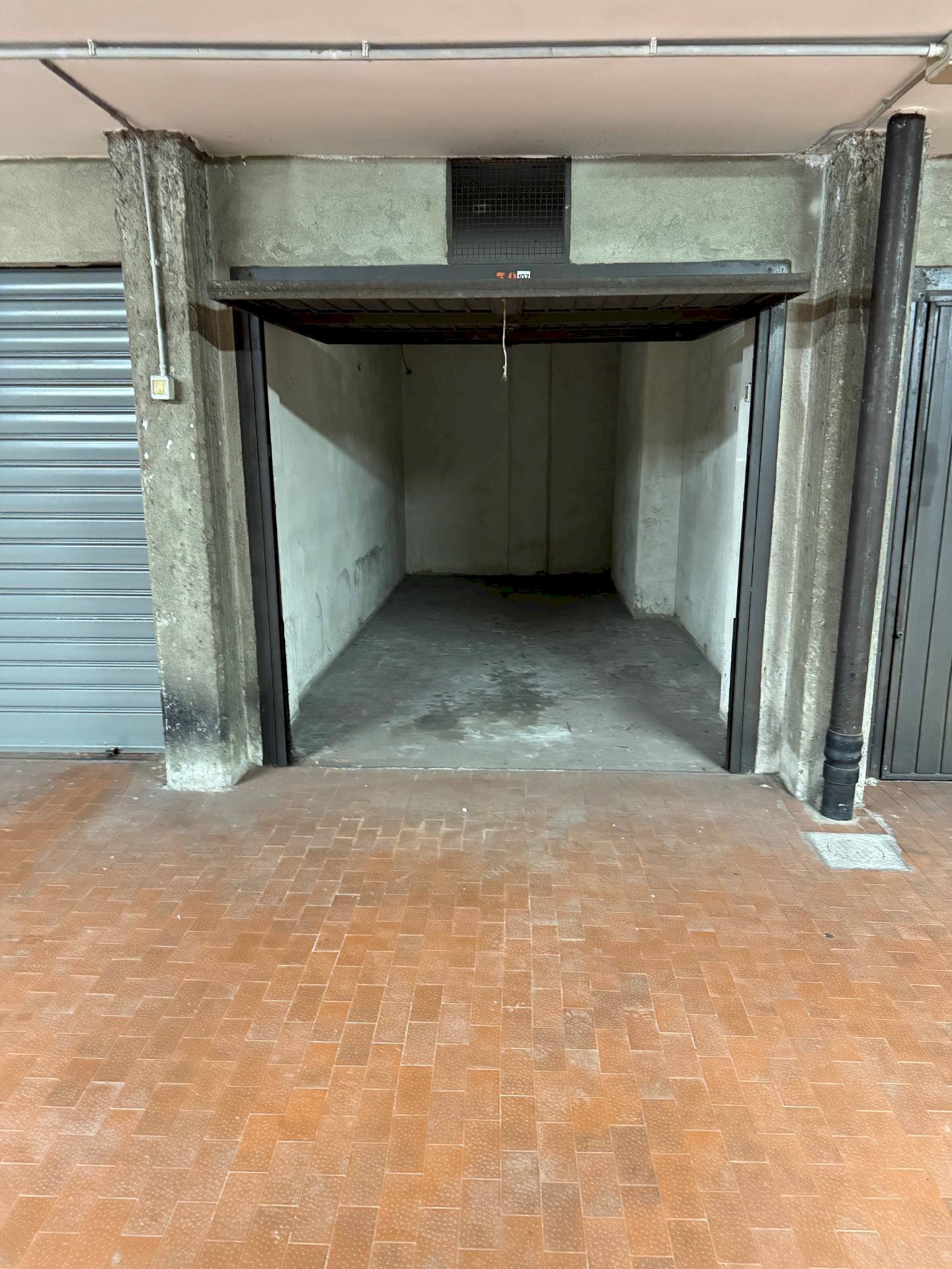 Foto 3 - Box Via Millefonti
 
18, Torino - foto 3