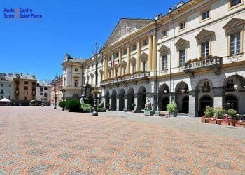 Foto 1 - Attività Commerciale Aosta, Aosta - foto 1