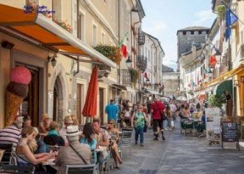 Foto 2 - Attività Commerciale Aosta, Aosta - foto 2