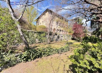 Foto 2 - Villa Via Bucaneve
 
2, Aosta - foto 2