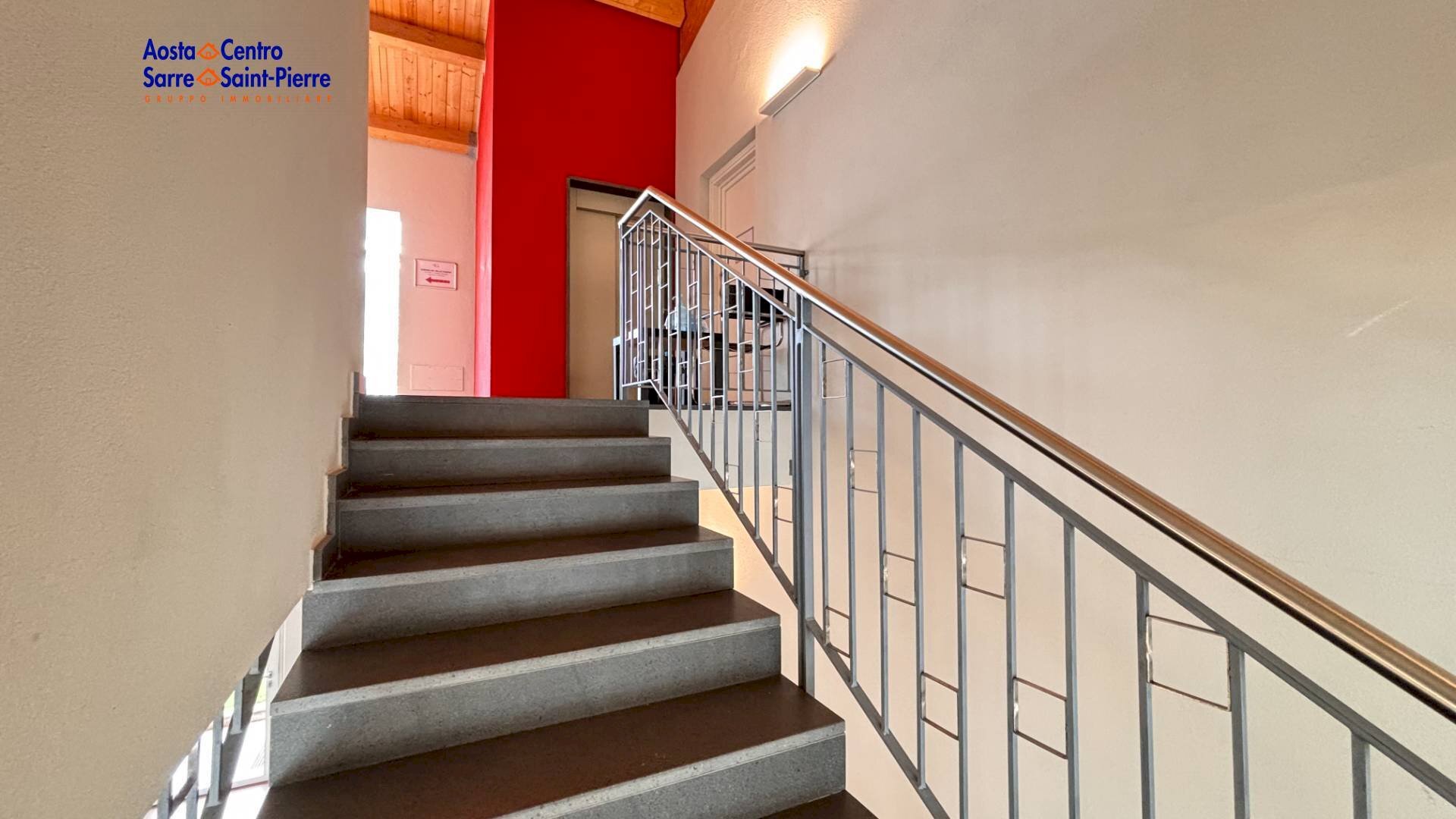 Foto 3 - Ufficio Località Grand Chemin
 
45/B, Saint-Christophe - foto 3