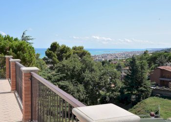 Foto 17 - Stabile - Palazzo Montesilvano, Montesilvano - foto 14