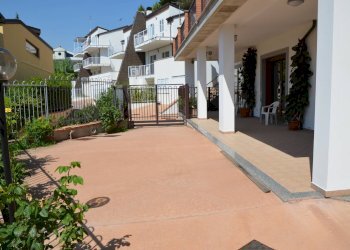 Foto 35 - Stabile - Palazzo Montesilvano, Montesilvano - foto 32