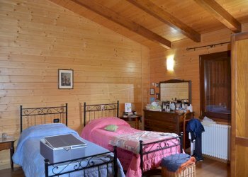 camera piano terra - Villa via roma, Civitella Casanova - foto 16