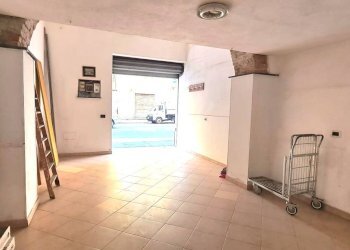 Foto 1 - Commercial Activity Via Walter Fillak, Genova - photo 1