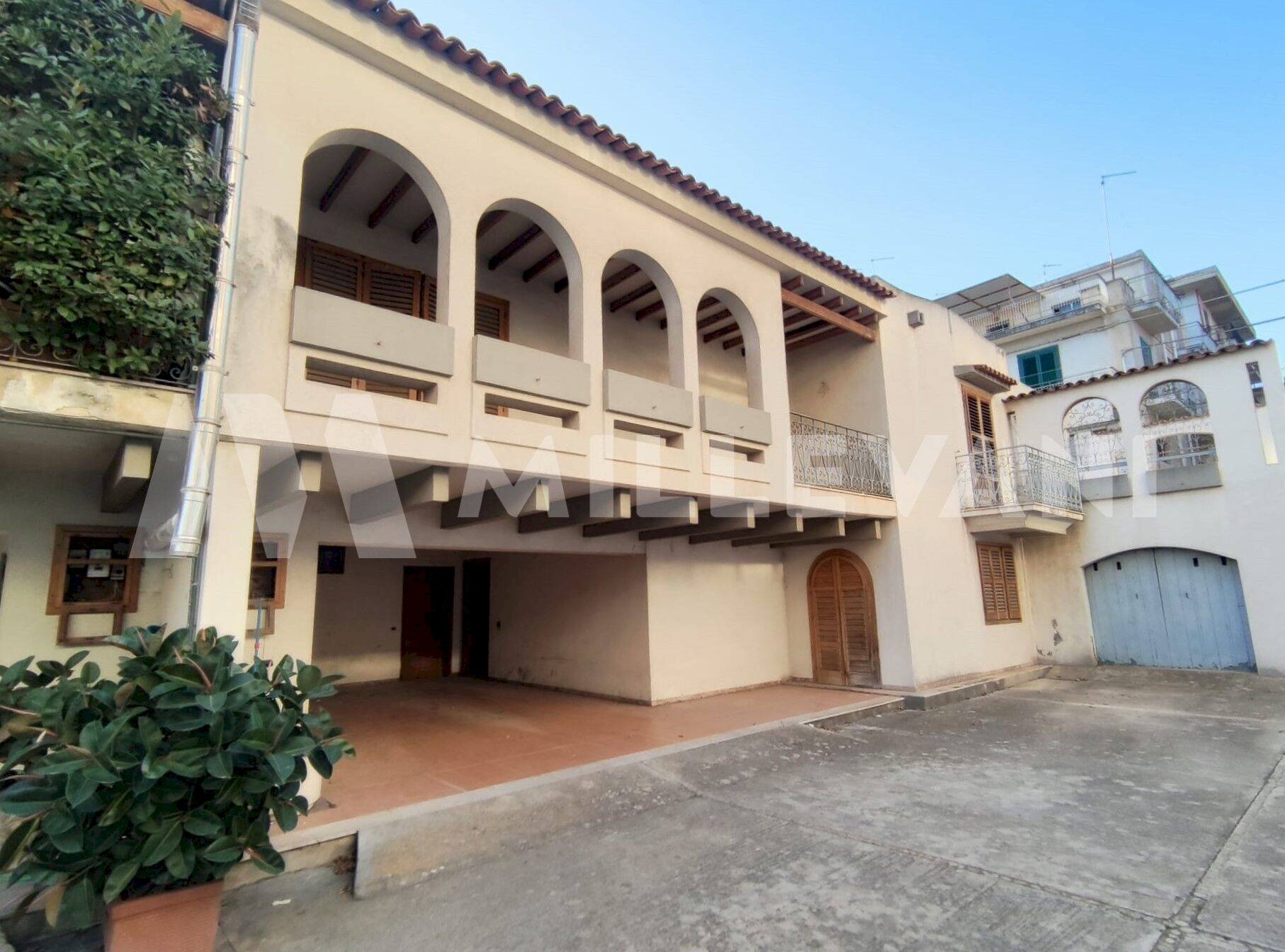 Foto 1 - Villa Via Don Luigi Sturzo
 
11, Scicli - foto 1