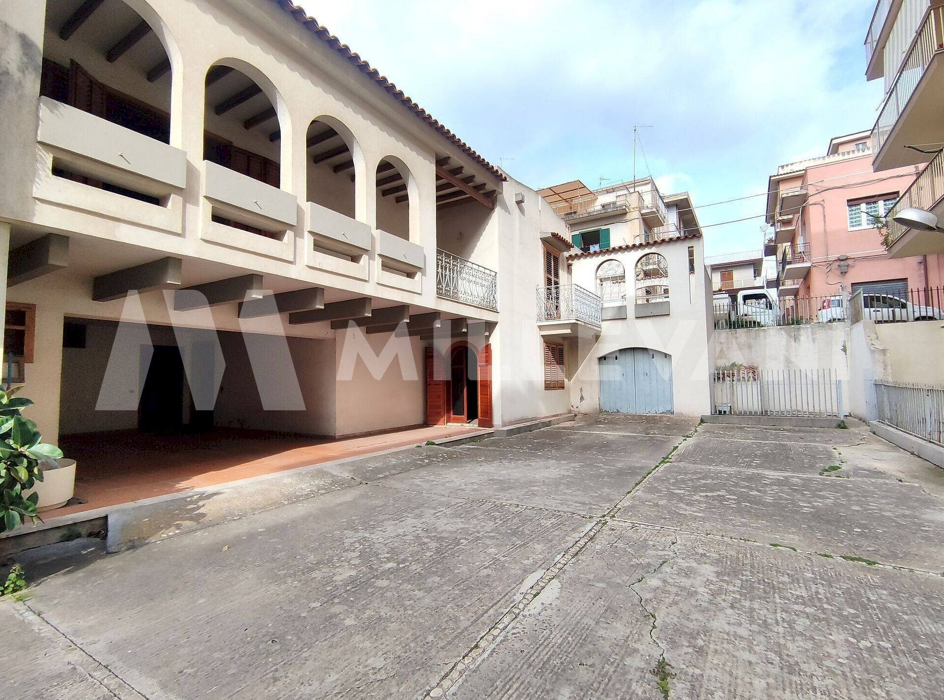 Foto 2 - Villa Via Don Luigi Sturzo
 
11, Scicli - foto 2