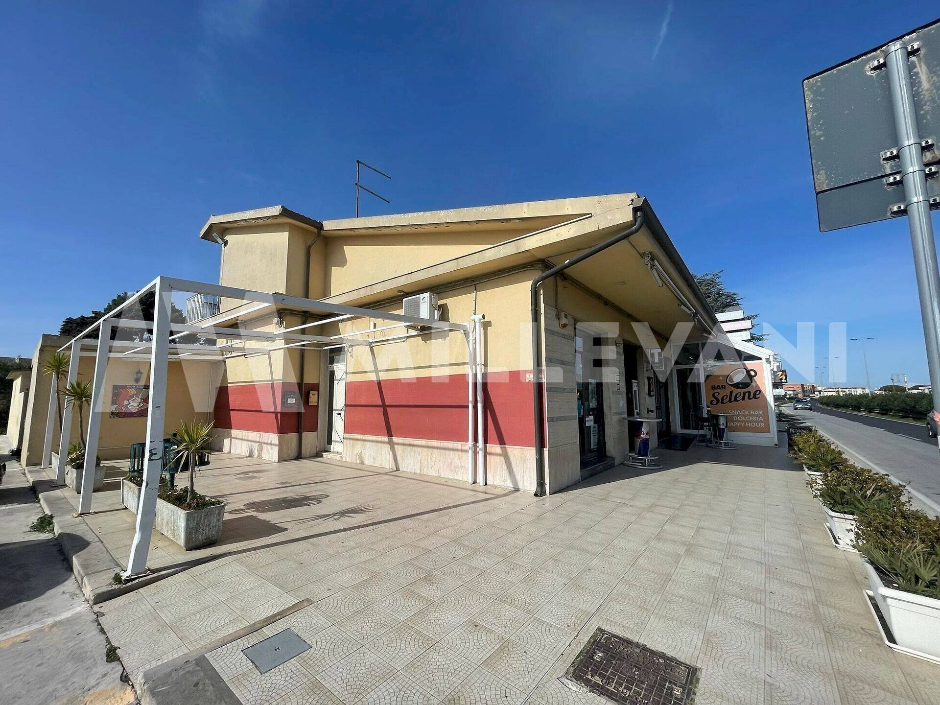 Foto 2 - Attività Commerciale Via Fallira, Ragusa - foto 2