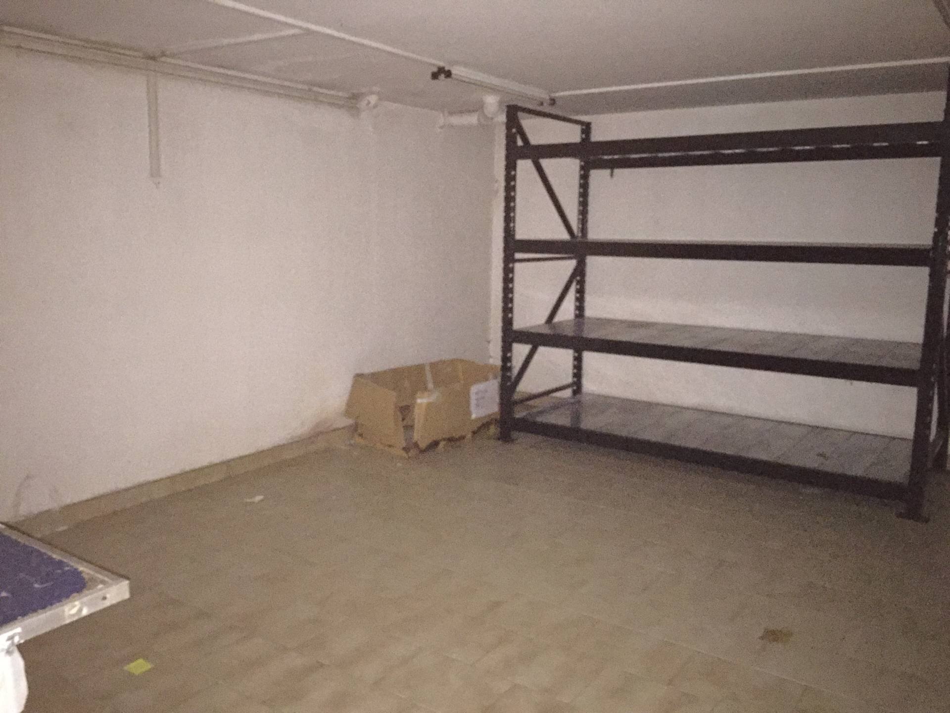 Foto 2 - Magazzino Empoli - foto 2